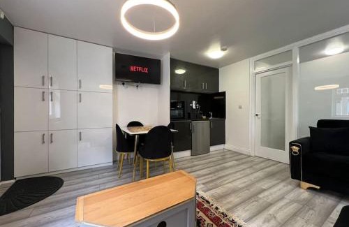 Golders Green House | Golders Green - Modern One Bed Property