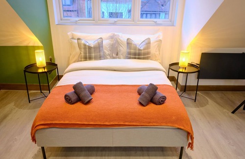 Golders Green Apartment | GoldersGreen Apartments by Sleepy - Unit 7