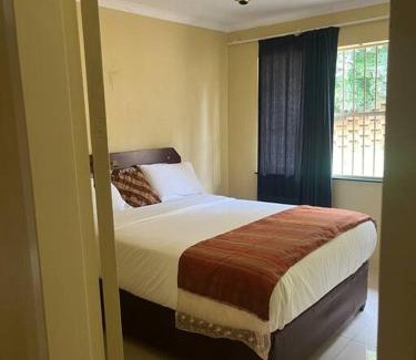 Garsfontein House | Goldpot Garsfontein 6 minutes away from SunBet Arena at Time Square Casino