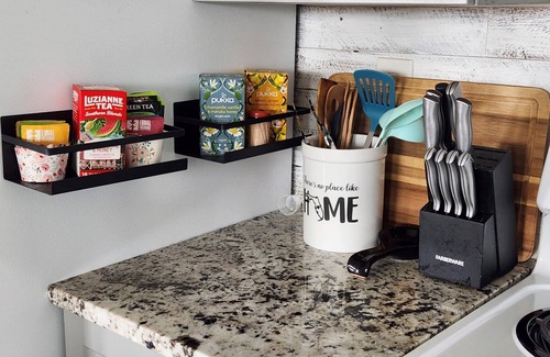 Spring Hill House | GOLF CART INCLUDED - KAYAKS & GAME ROOM. BRING YOUR BOAT OR JETSKIS