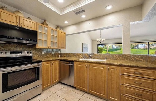 Palm Desert Condo | Golf Course Views + Resort Amenities - 2BR/2BA Palm Desert Condo at Woodhaven CC
