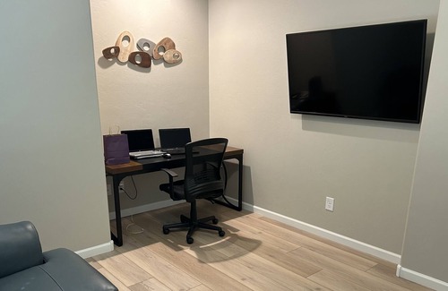 Green Valley House | Golf, Hiking, Star Gazing and Sunsets