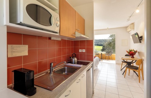Garrigues Apartment | Golf & Résidence de Nîmes Vacquerolles