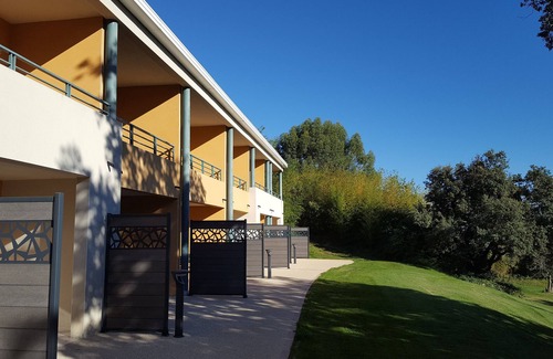 Garrigues Apartment | Golf & Résidence de Nîmes Vacquerolles