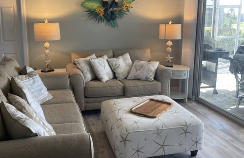 Long Meadow House | Golfers Paradise Minutes from the Beach!!!!! Welcome to Paradise!