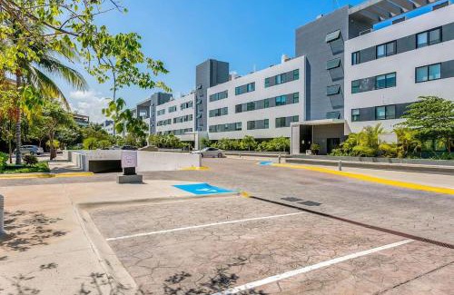 Villa Juarez Apartment | Golfers' Paradise at Nick Price Residences!