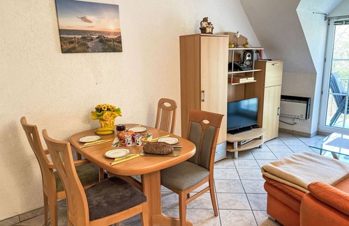Gollwitz Apartment | Gollwitzer Park (Insel Poel) by Interhome