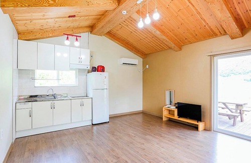 Gongju House | Gongju Hayan Pension