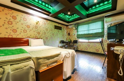 Gongju Hotel | Gongju Titanic
