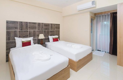 Lampang Hotel | Good View Residence