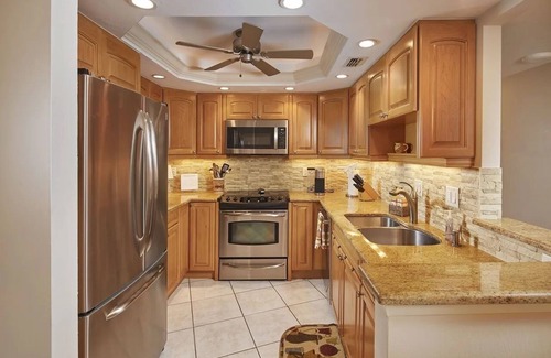 Marco Island Condo | Gorgeous 17th fl sunsets @ South Seas 2BR/2BA NEW mattresses updated furnishings