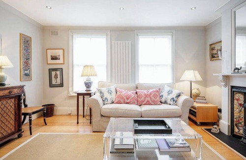 St. Mary's Park Apartment | Gorgeous 2BR Apartment in the heart of Battersea