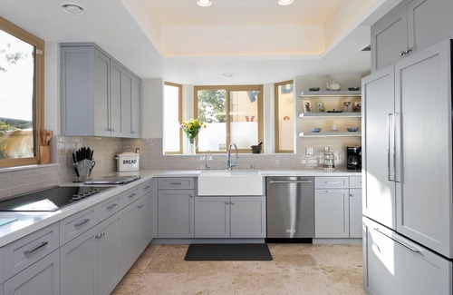 North Redondo House | Gorgeous 4-bedroom home close to the beach