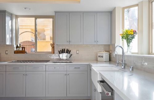North Redondo House | Gorgeous 4-bedroom home close to the beach