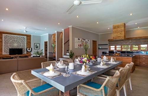 Babakan Villa | Gorgeous 5BR Villa, Canggu - 7Min Drive To Splash Waterpark Bali! W/Pool!