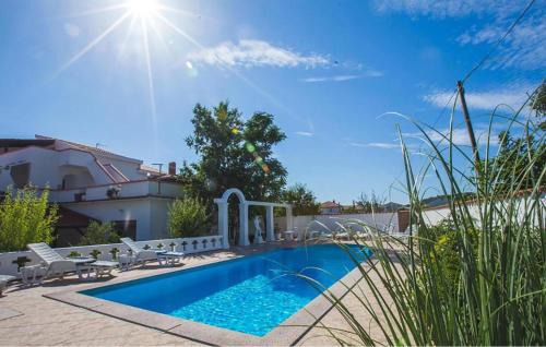 Kampor Apartment | Gorgeous Apartment In Kampor With Sauna