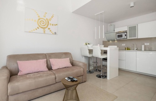 Stinica Apartment | Gorgeous apartment in Stinica