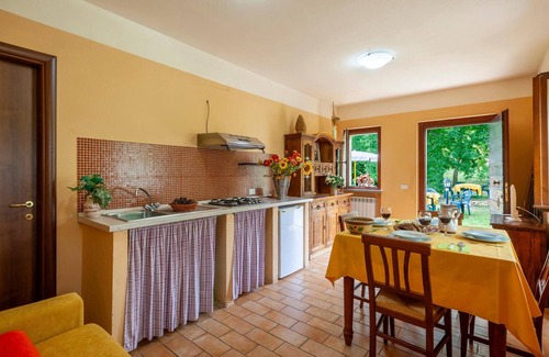 Apecchio Apartment | Gorgeous apartment in Apecchio PU