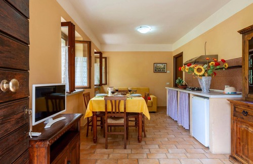 Apecchio Apartment | Gorgeous apartment in Apecchio PU