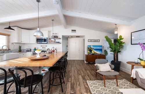 San Clemente Villa | Gorgeous Beach Compound - Glamping, Hot Tub, and Outdoor Movie Nights!