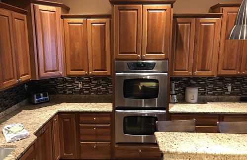 Washburn House | Gorgeous Chalet on Lake Superior - Snowmobile/ATV Trails 100 yds from the Door!