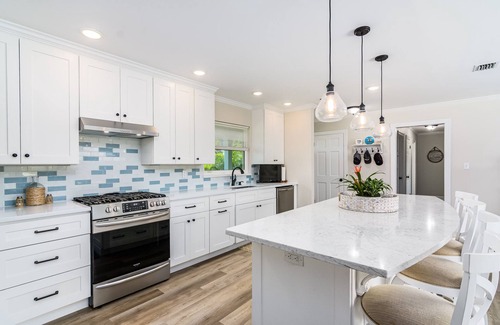 Convair Cove House | Gorgeous Coastal Home w/Pool - Steps to Restaurants - 10 Mins to Beach!