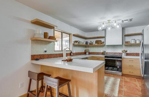 Green Valley House | Gorgeous Green Valley Home Patio and Private Pool!