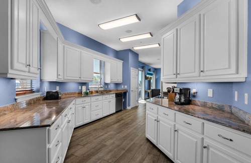 Pensacola Beach Condo | Gorgeous Gulf View, Pet Friendly Condo/Within Walking Distance to Everything!