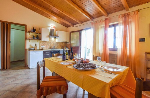 Santa Lucia del Mela House | Gorgeous home in Santa Lucia del Mela