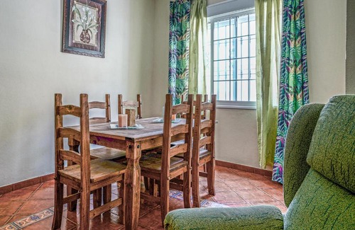 Algamitas House | Gorgeous Home In Algamitas With Wifi