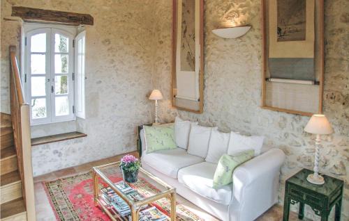 Beauville House | Gorgeous Home In Beauville