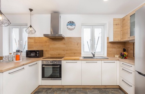 Kras House | Gorgeous home in Dobrinj