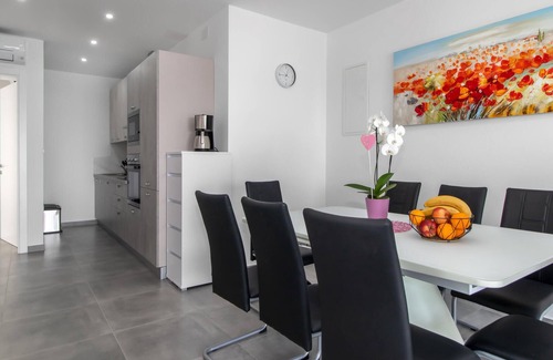 Dramalj House | Gorgeous home in Dramalj