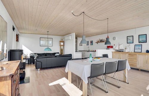 Bøjden House | Gorgeous home in Faaborg with kitchen