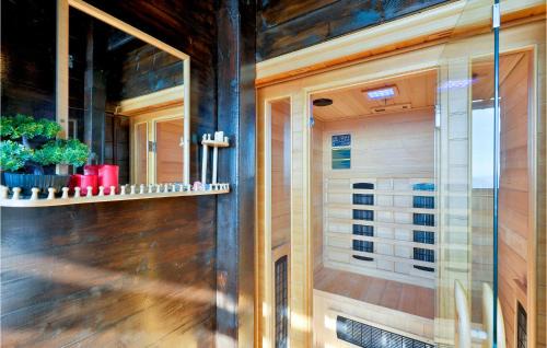 Krapinske Toplice House | Gorgeous Home In Krapinske Toplice With Wifi