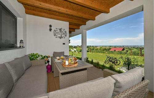 Sveti Ilija House | Gorgeous Home In Luzan Biskupecki