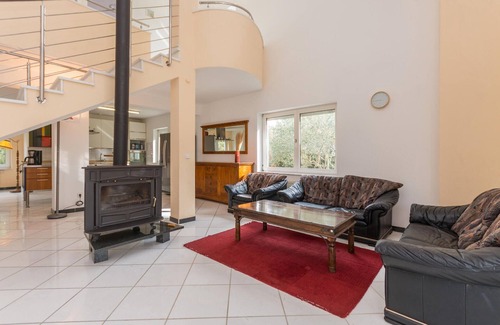 Donje Rastane House | Gorgeous home in Rastane Donje