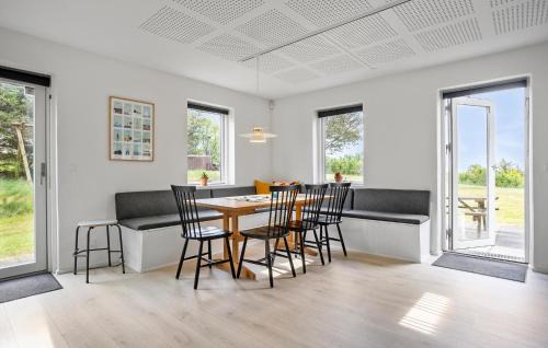 Hurup Thy House | Gorgeous Home In Hurup Thy With Wifi