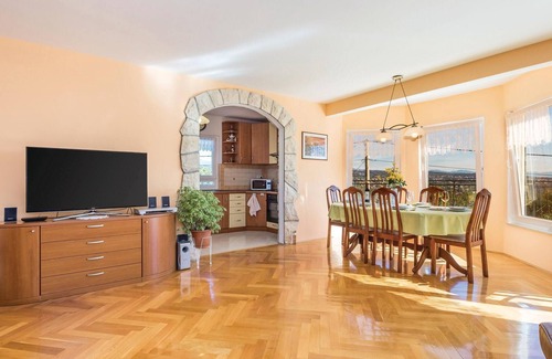 Viskovo House | Gorgeous home in Kastav with WiFi