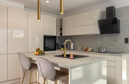 Kostrena House | Gorgeous home in Kostrena