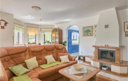 Kavran House | Gorgeous Home In Krnica