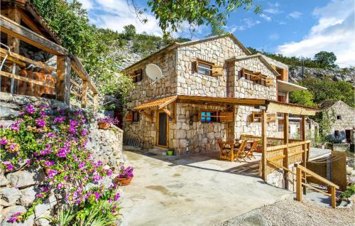 Baric Draga House | Gorgeous Home In Lukovo Sugarje