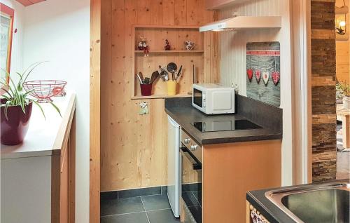 Mont-Dol House | Gorgeous Home In Mont-Dol With Wifi