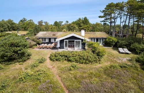 Hoensinge House | Gorgeous home in Nykøbing Sj with WiFi