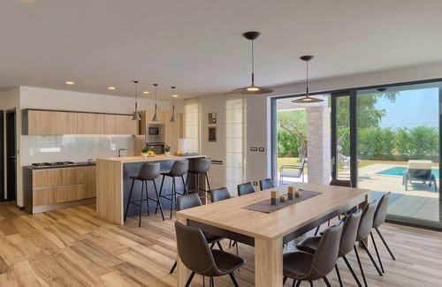 Vrznaveri House | Gorgeous home in Porec