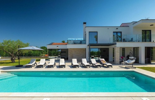 Vrznaveri House | Gorgeous home in Porec