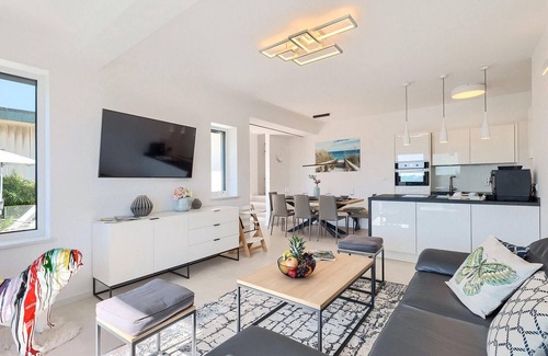 Pjescana Uvala House | Gorgeous home in Pula