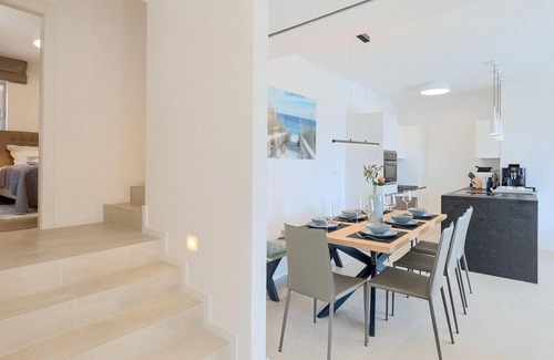 Pjescana Uvala House | Gorgeous home in Pula