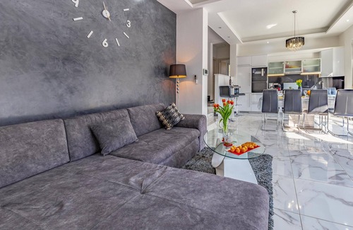 Stinjan House | Gorgeous home in Pula with sauna