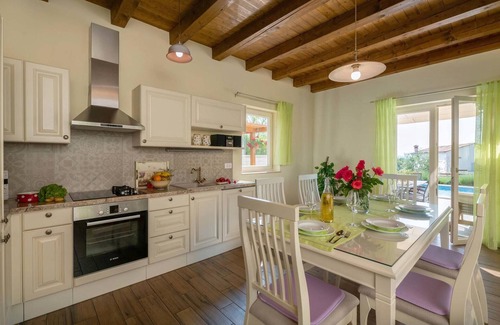 Puntera House | Gorgeous home in Puntera with WiFi